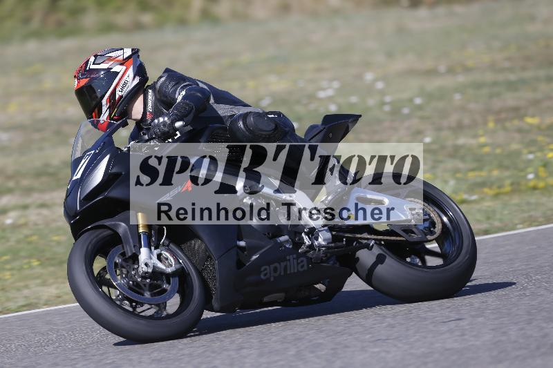 /35 07.08.2026  Discover the Bike ADR/Race 3 rot/7